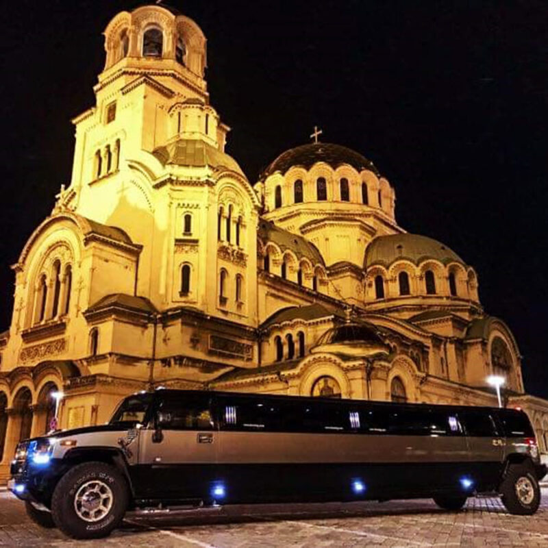 Парти с лимузина Hummer за 15-20 души – София и други градове Намаления и отстъпки ЧеренПетък 3
