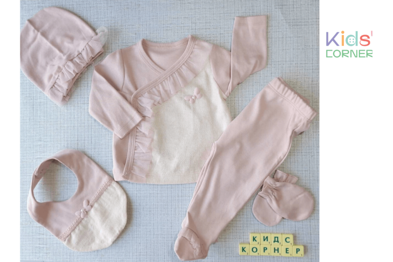 Комплект за новородено мoмиче Pink Lace Намаления и отстъпки ЧеренПетък