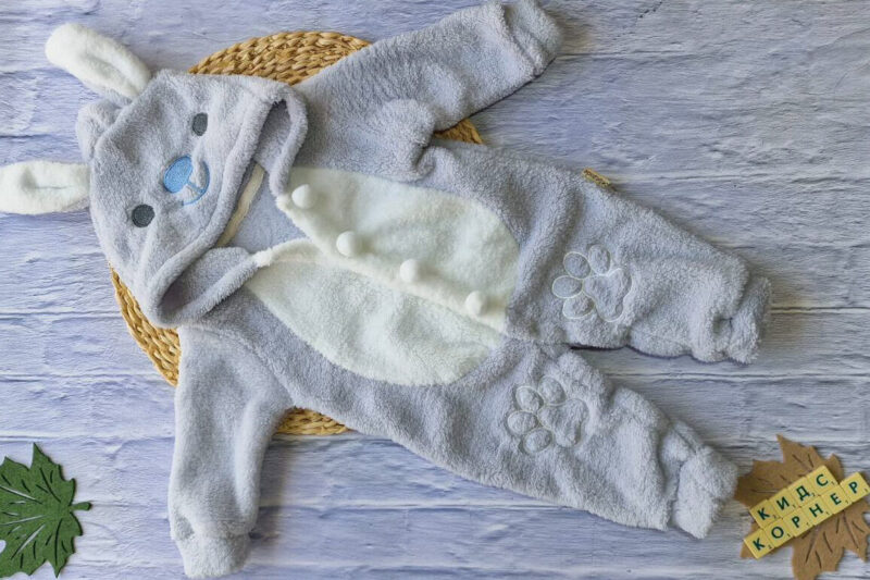 Плюшен бебешки гащеризон Bunny Paws Grey Намаления и отстъпки ЧеренПетък