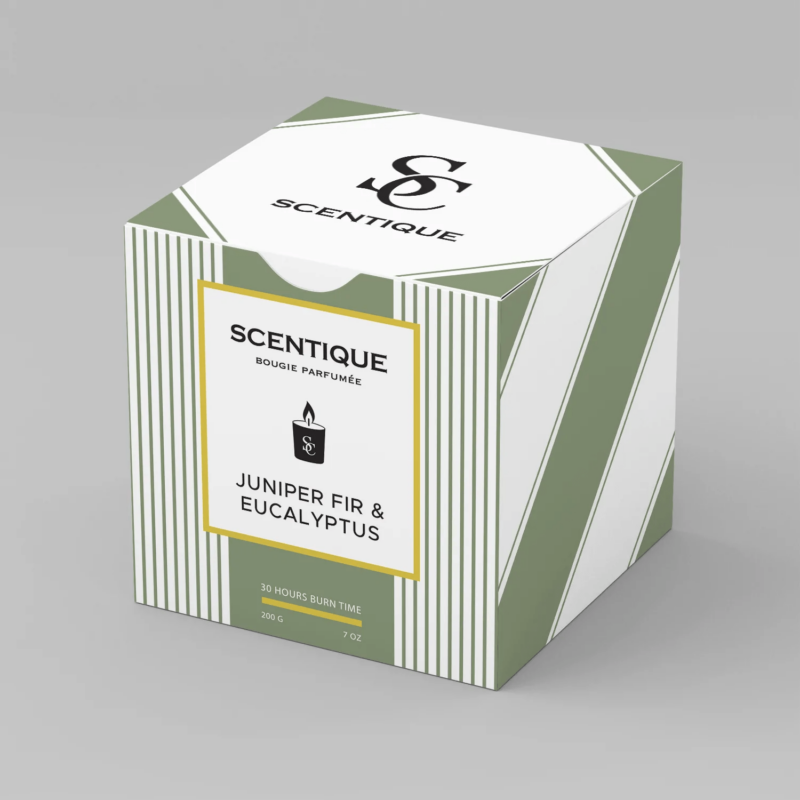 Ароматна соева свещ с дървен фитил – Juniper Fir & Eucalyptus Намаления и отстъпки ЧеренПетък 3