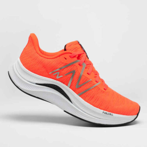 Мъжки обувки за бягане new balance propel v4, червени Намаления и отстъпки ЧеренПетък
