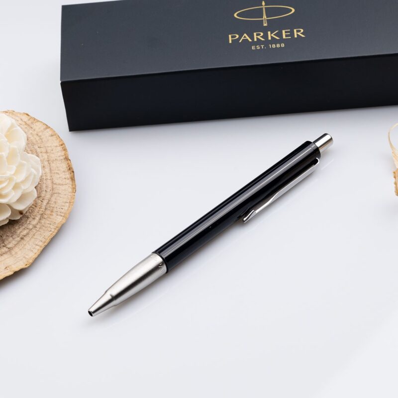 Химикалката Parker Royal Vector Намаления и отстъпки ЧеренПетък 3