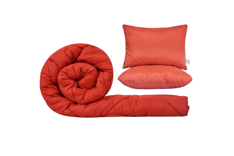 Комплект SomnART Coral гама, завивка 200×220 см и 2 възглавници 50×70 см Червен Намаления и отстъпки ЧеренПетък