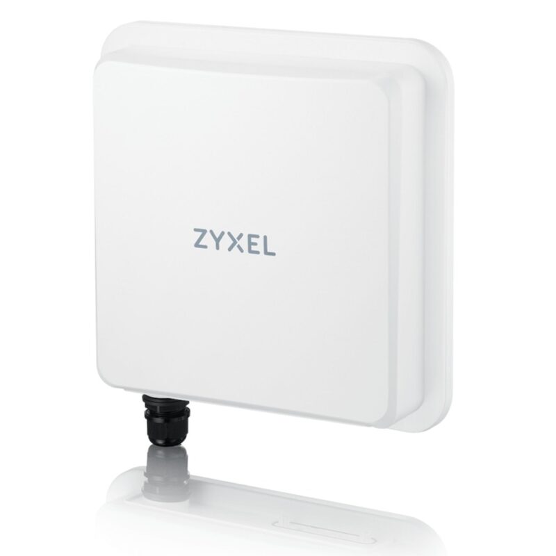 Безжичен рутер ZyXEL NR710, 5G, 2.4 GHz, Wi-Fi N, 1x 10/100/1000Mbps, IP68, 6 вътрешни антени Намаления и отстъпки ЧеренПетък 3