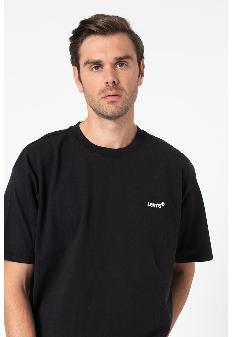 Памучна тениска Red Tab™ със свободна кройка – Идеалният избор за комфорт и стил 1 / Други / Памучна тениска Red Tab™ със свободна кройка – Идеалният избор за комфорт и стил