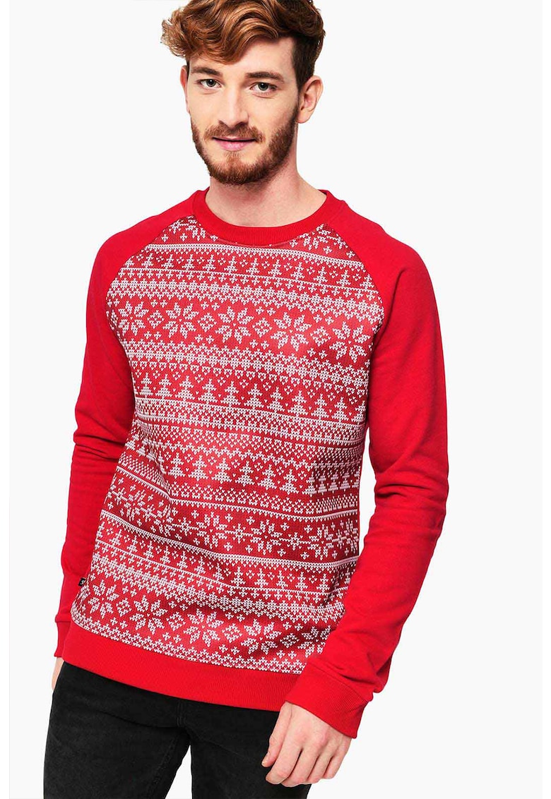 / Други / Пуловер с реглан ръкави: Елегантност и комфорт в едно