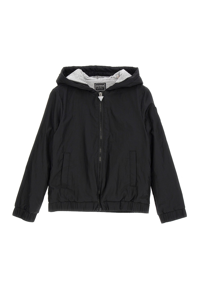 / Други / Яке с качулка и цип: Стилен и удобен избор за всеки сезон