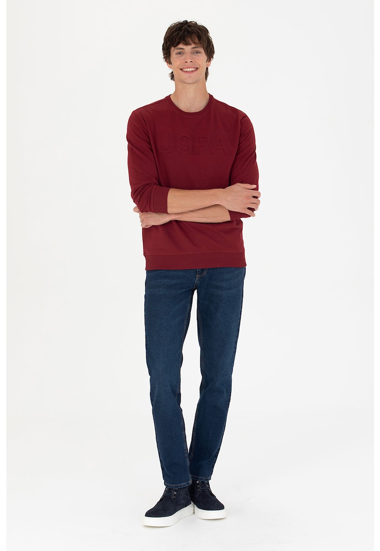 Памучен суитшърт с релефно лого: Комфорт и стил в едно 1 / Други / Памучен суитшърт с релефно лого: Комфорт и стил в едно