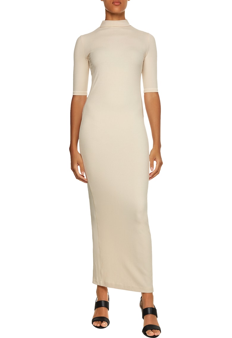 Рокля с модал и цепка отзад: Елегантност и комфорт в едно 1 / Други / Рокля с модал и цепка отзад: Елегантност и комфорт в едно