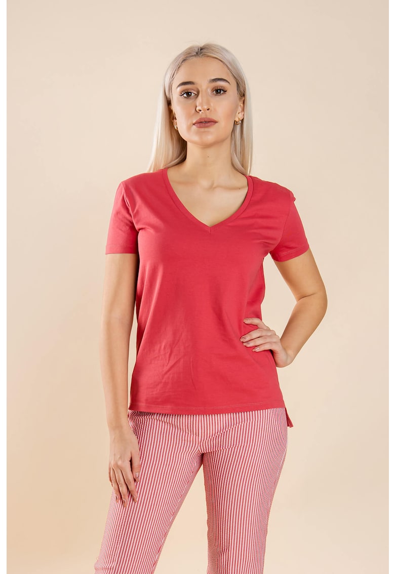 / Други / Тениска с шпиц Joelle: Стилен и Удобен Избор за Всеки Ден