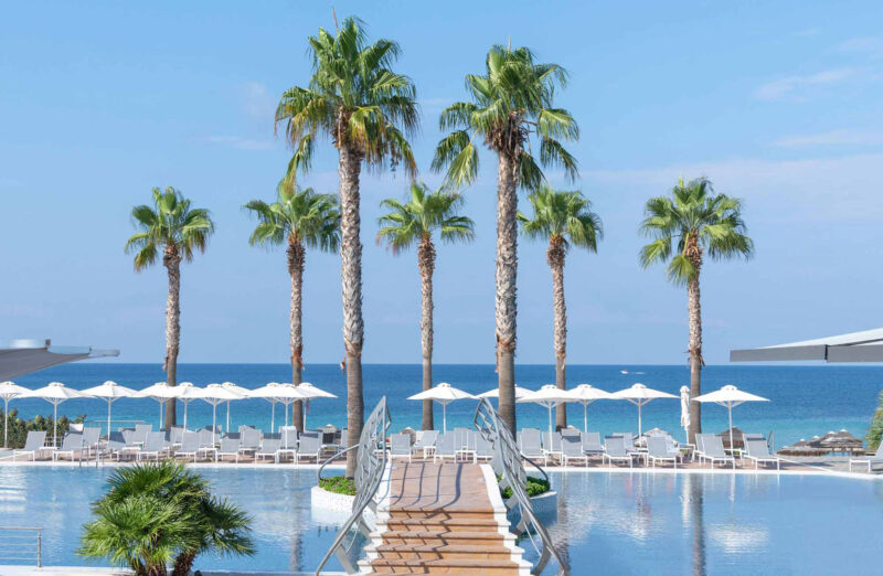 3 нощувки, Ultra All Inclusive в хотел Potidea Palace 4*, Халкидики, Гърция през Септември! Дете до 11.99г. – безплатно! Намаления и отстъпки ЧеренПетък