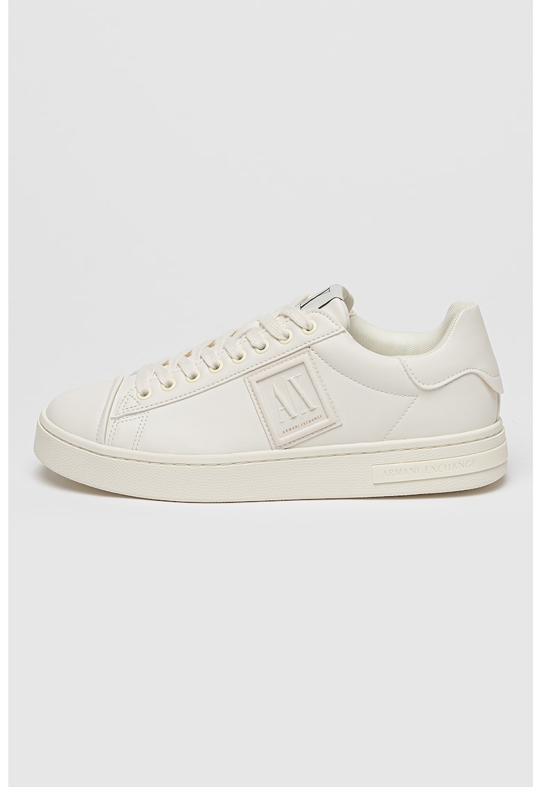 ARMANI EXCHANGE Маратонки с лого и връзки – Мръснобял Намаления и отстъпки 3 Маратонки с лого и връзки в мръснобял цвят от екологична кожа