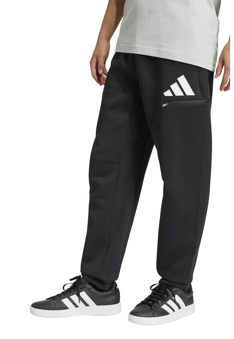 adidas Sportswear Спортен панталон с лого – Черен Намаления и отстъпки 3 Черни спортни панталони с лого от памук и полиестер