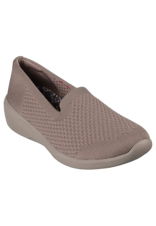 Дамски кафяви обувки ARYA CLEAR SKIES 158761 с memory foam от Skechers